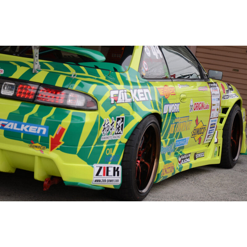 Origin Labo-bakskärmar +55 mm för Nissan 200SX S14 / S14A – vy 4