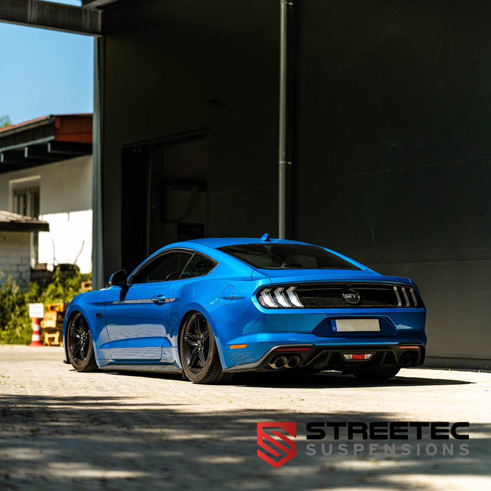 STREETEC FAHRWairK — Luftfahrwerk-Kit für Ford Mustang (2014-2023) mit TÜV-Zulassung