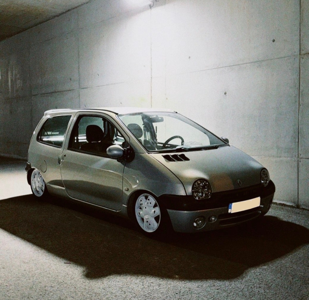 Rasl’Bitume – Kit Airmext Renault Twingo 1 (1993-2007) | Sospensione Pneumatica
