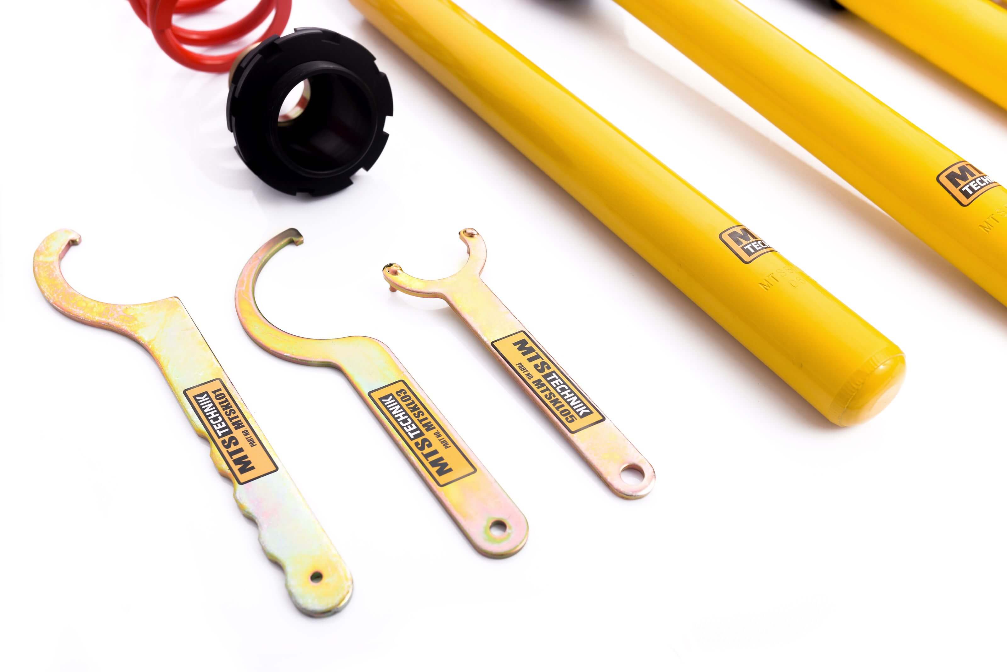 Combinés Filetés MTS Technik BMW Série 3 Touring (E30) — Finition Gold — vue 2 [Gold]