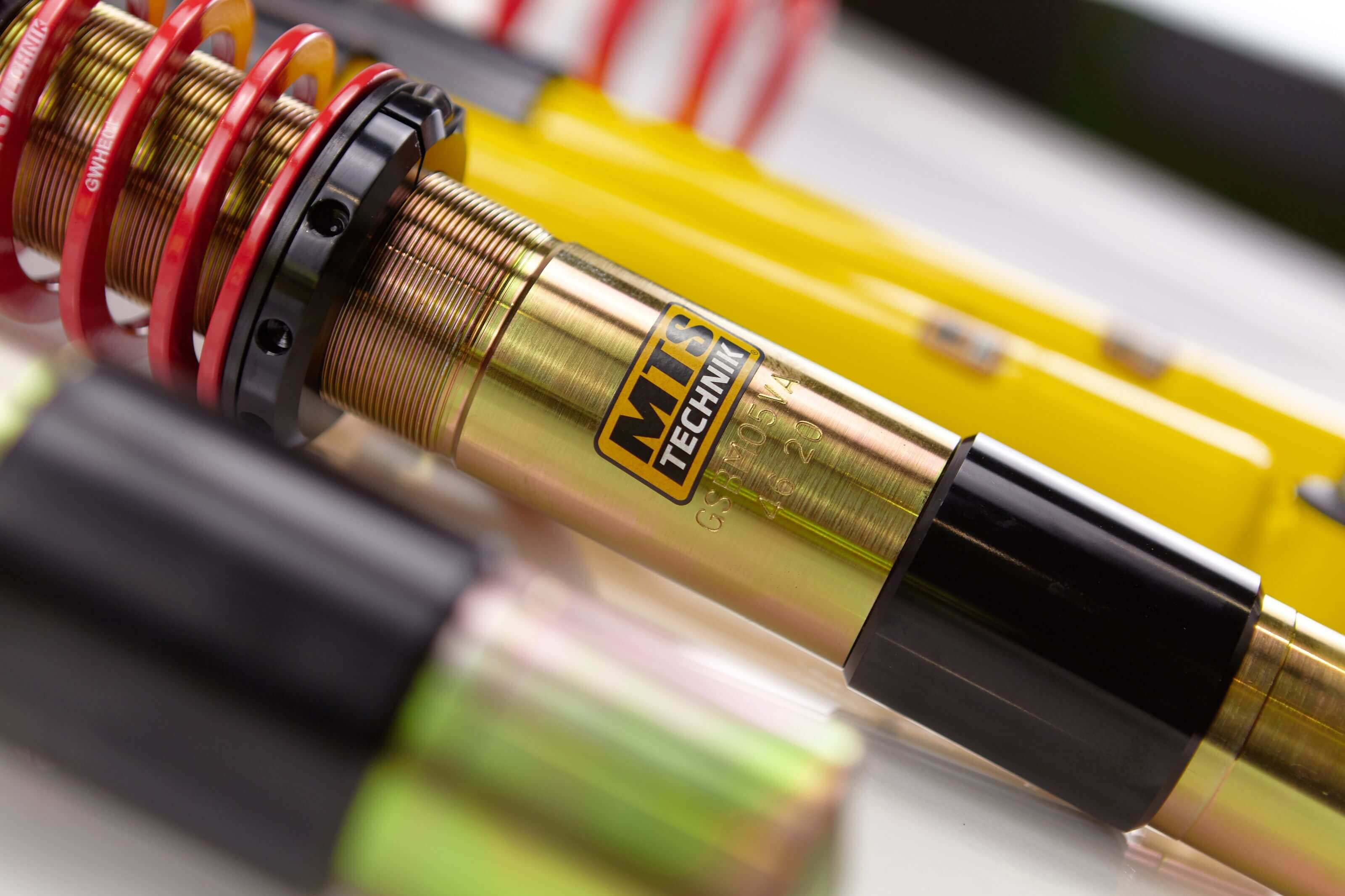 Combinés Filetés MTS Technik BMW Série 1 (F20) — Finition Gold — vue 2 [Gold]