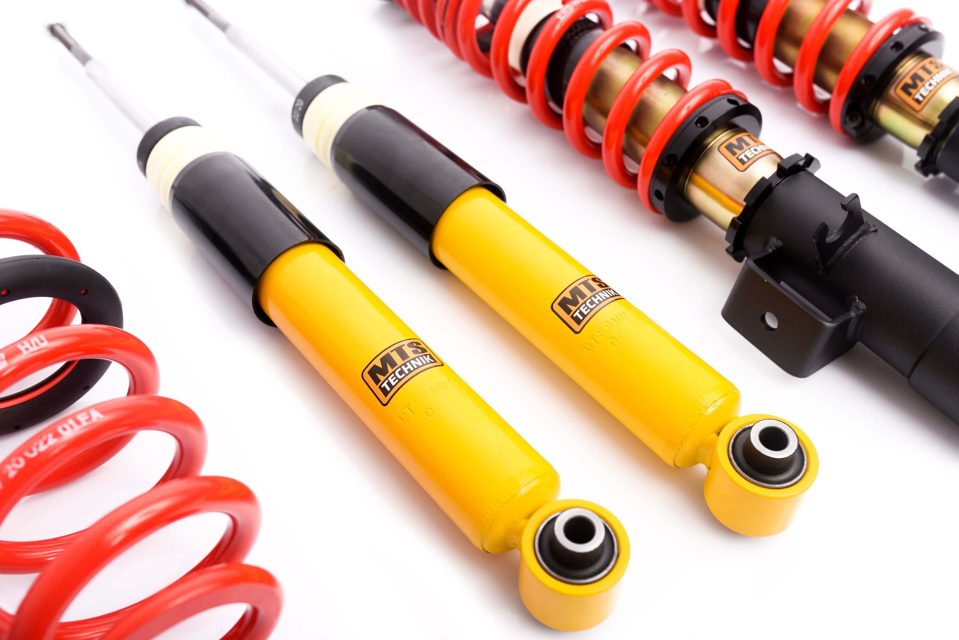 Combinés Filetés MTS Technik BMW Série 8 (E31) — Finition Gold — vue 2 [Gold]