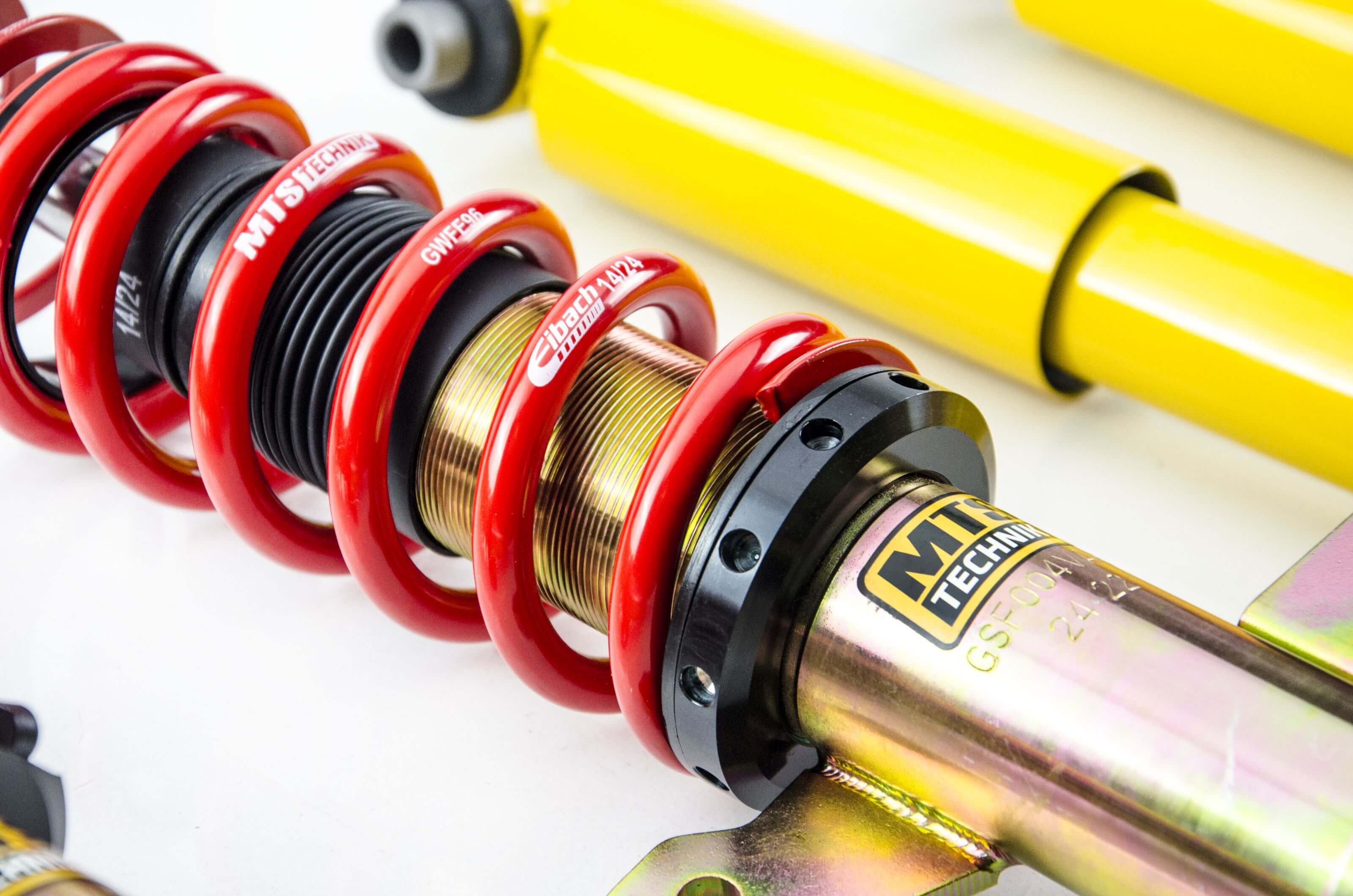 Combinés Filetés MTS Technik Ford Focus III Turnier (DYB) — Finition Gold — vue 3 [Gold]