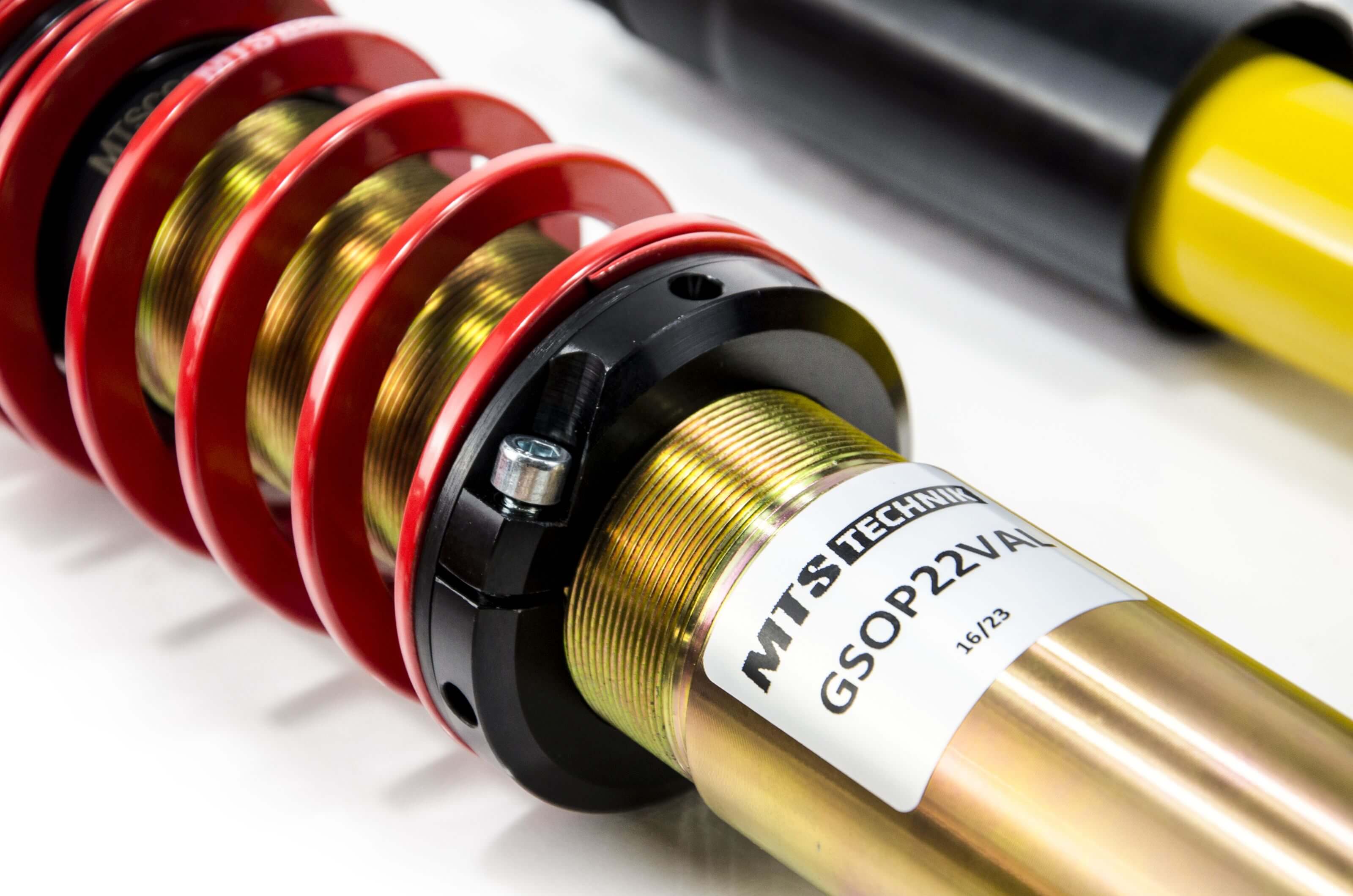 Combinés Filetés MTS Technik Opel Astra J GTC (P10) — Finition Gold — vue 4 [Gold]