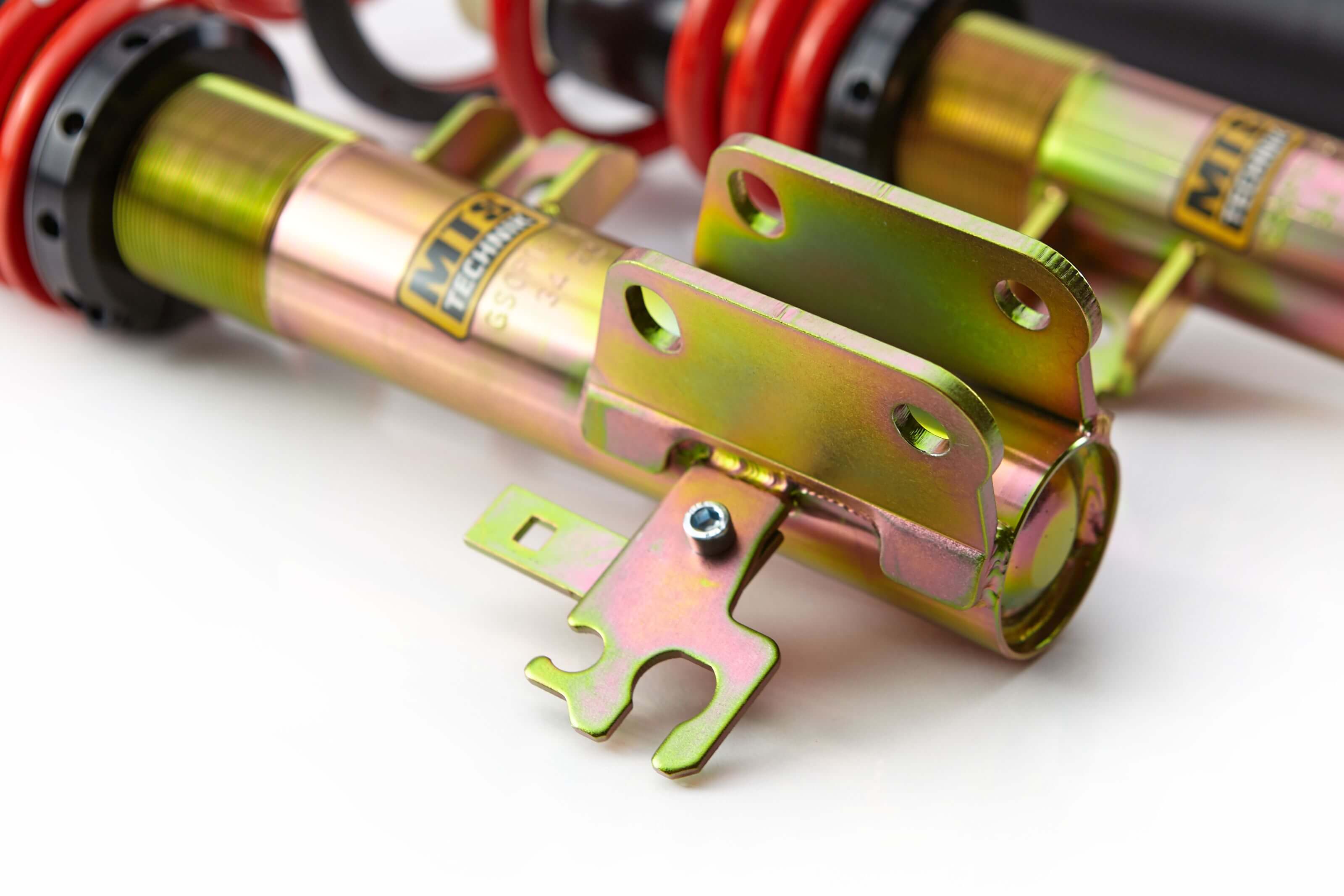 Combinés Filetés MTS Technik Saab 9-3 (YS3F) — Finition Gold — vue 3 [Gold]