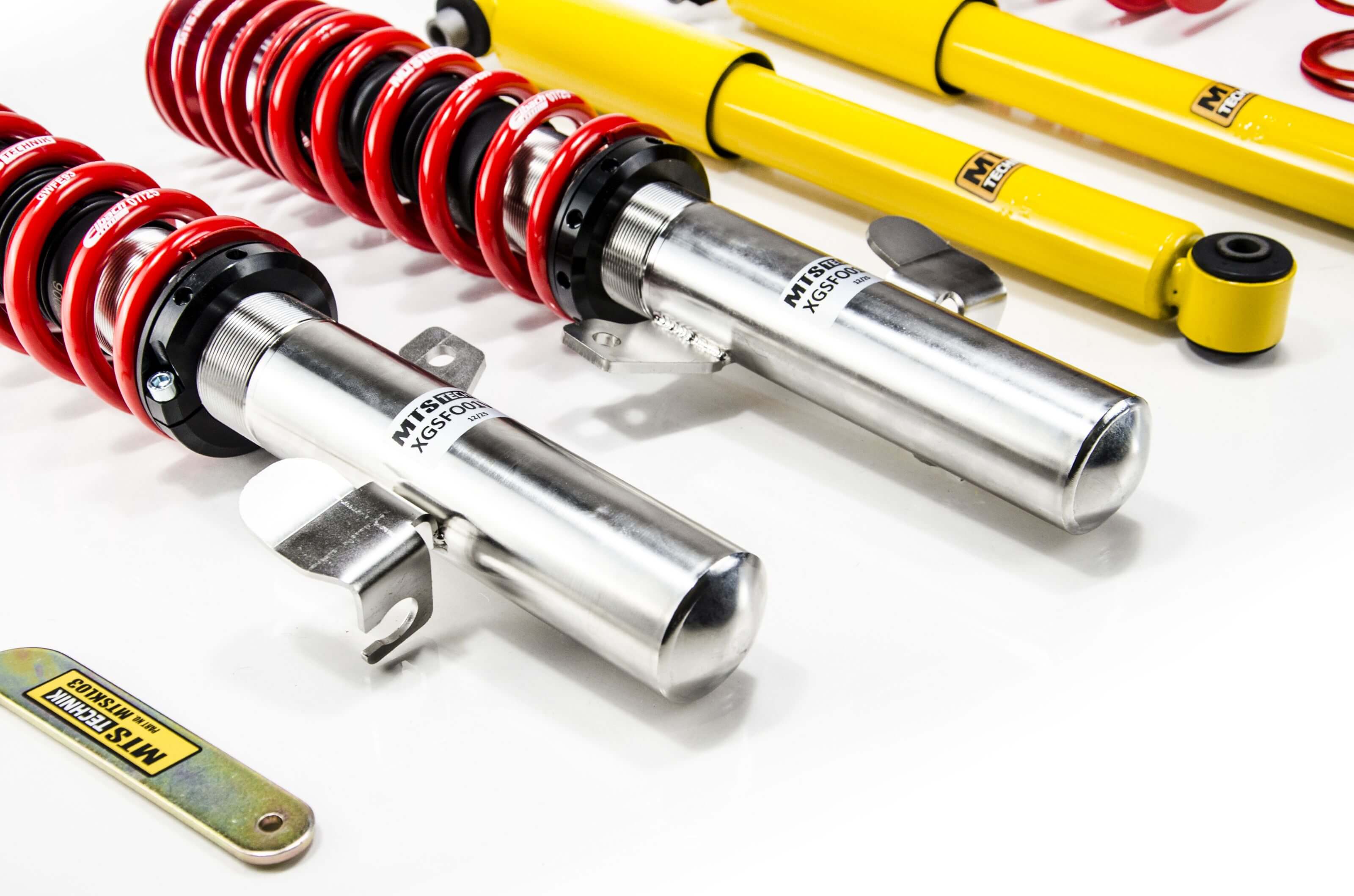 Combinés Filetés MTS Technik Ford Focus II Turnier (DA) — Finition Inox — vue 3 [Inox]