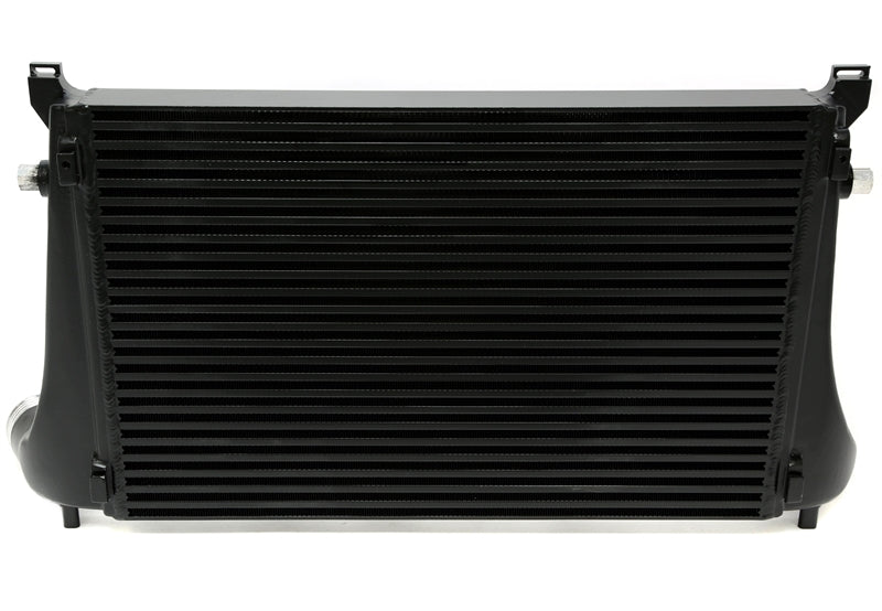 Échangeur air/air pour Audi A3 (8V), TT (8S) / Seat Leon (5F) / Skoda Octavia III (5E), Superb III (3T) / VW Golf VII (AU), Passat (B8) 1.8TFSI + 2.0TFSI moteurs — TA Technix