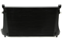 Échangeur air/air pour Audi A3 (8V), TT (8S) / Seat Leon (5F) / Skoda Octavia III (5E), Superb III (3T) / VW Golf VII (AU), Passat (B8) 1.8TFSI + 2.0TFSI moteurs — TA Technix