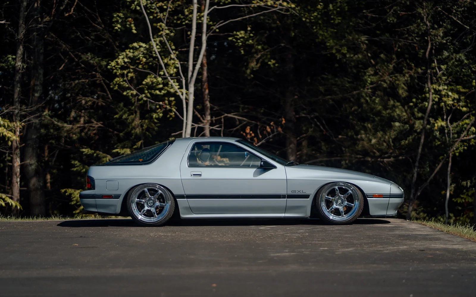 Bag Riders Super Low Air Suspension for Mazda RX-7 FC
