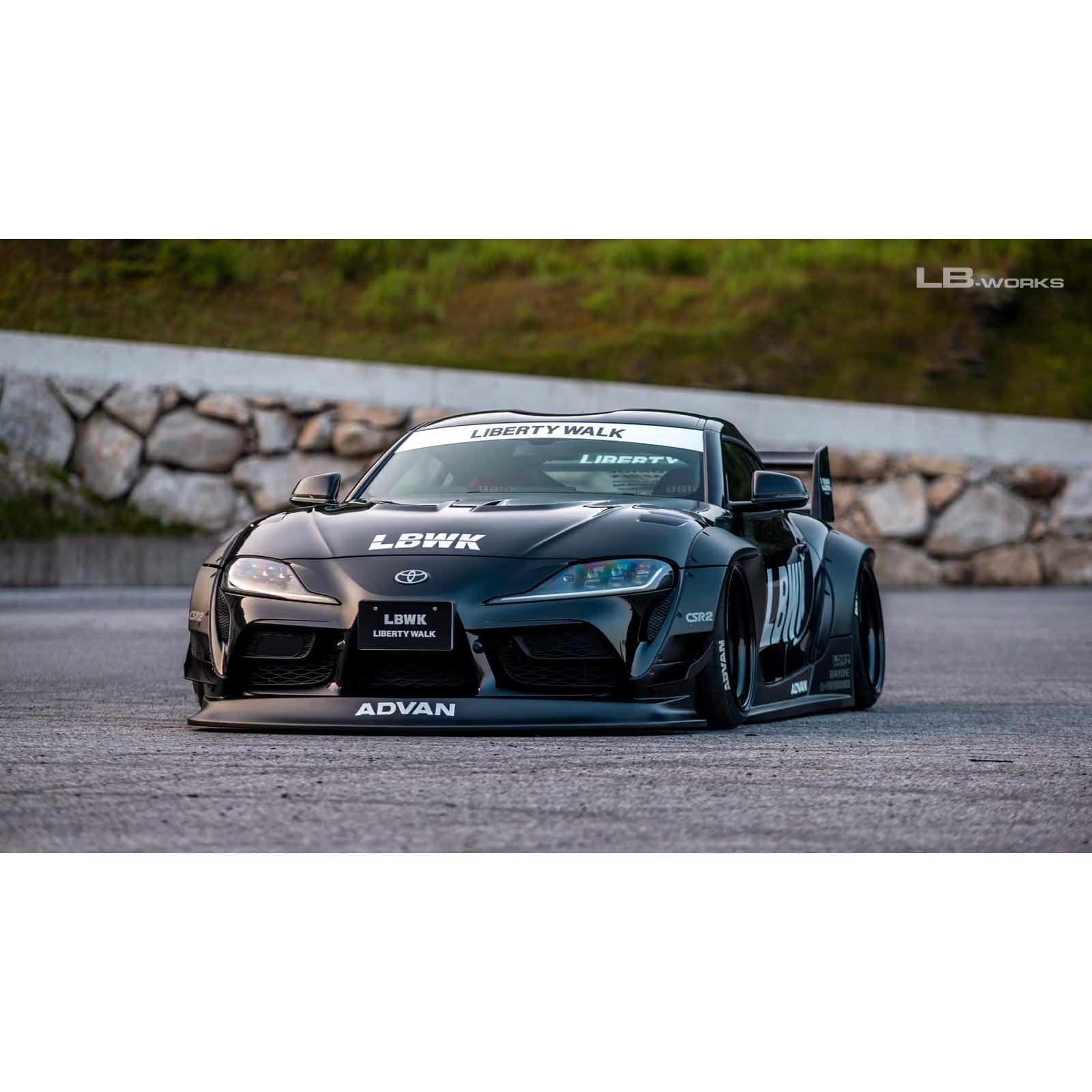 Kit Carrosserie Liberty Walk LB Works Ver.2 pour Toyota Supra A90