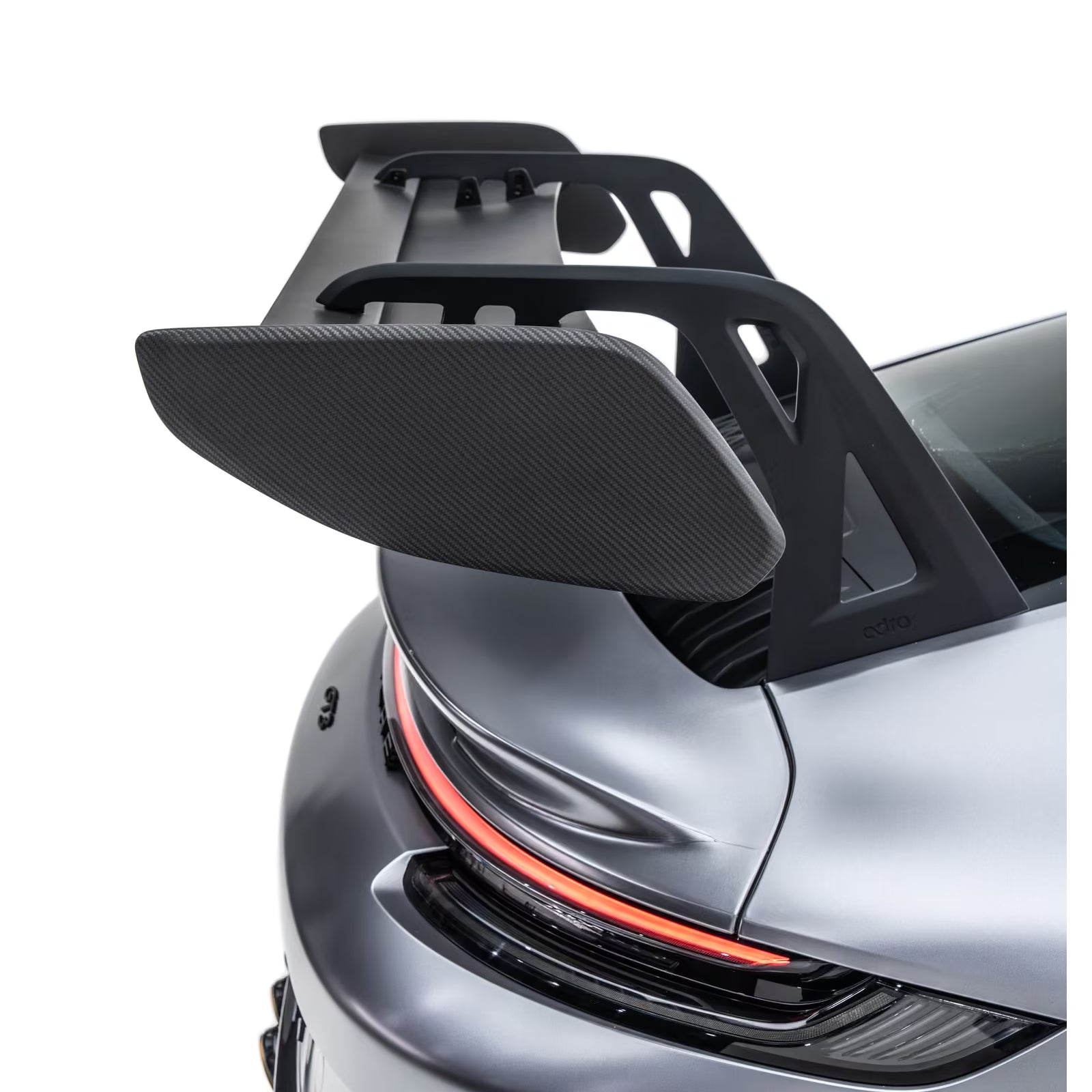 Aileron Adro AT-P "Swan Neck" en Carbone pour Porsche 992 GT3
