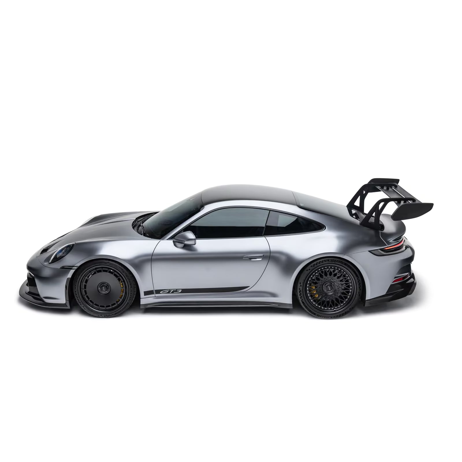 Bas de Caisse Adro pour Porsche 992 GT3