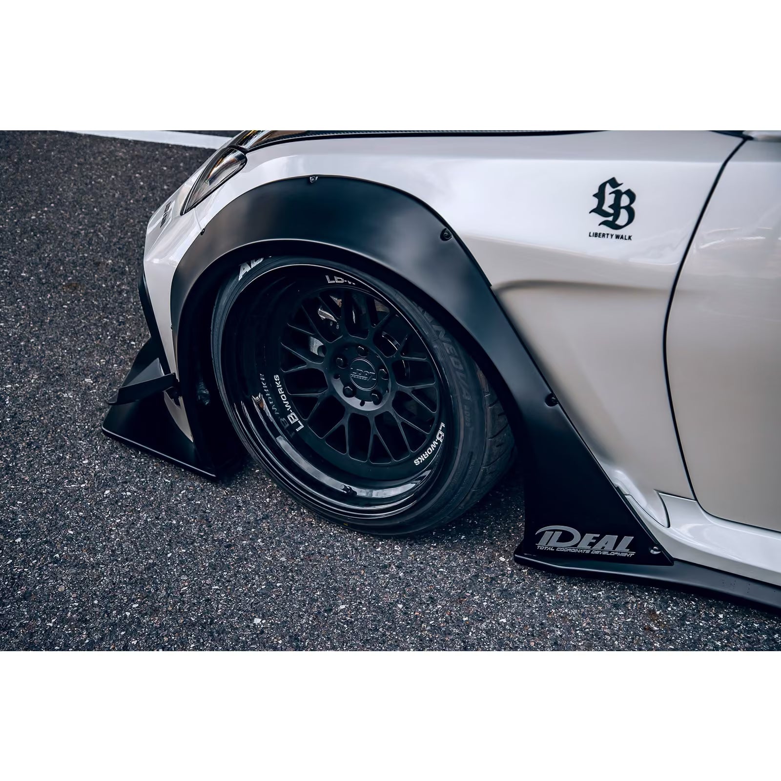 Kit Carrosserie Liberty Walk LB Nation Works pour Toyota GR86 / Subaru BRZ
