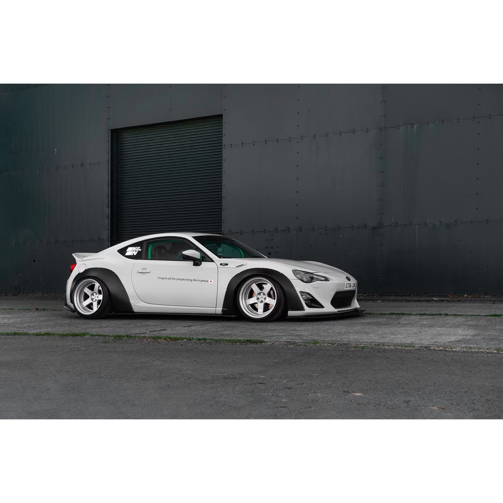 Kit Carrosserie Liberty Walk LB Nation Works Ver.2 pour Toyota GT86 (12-15)