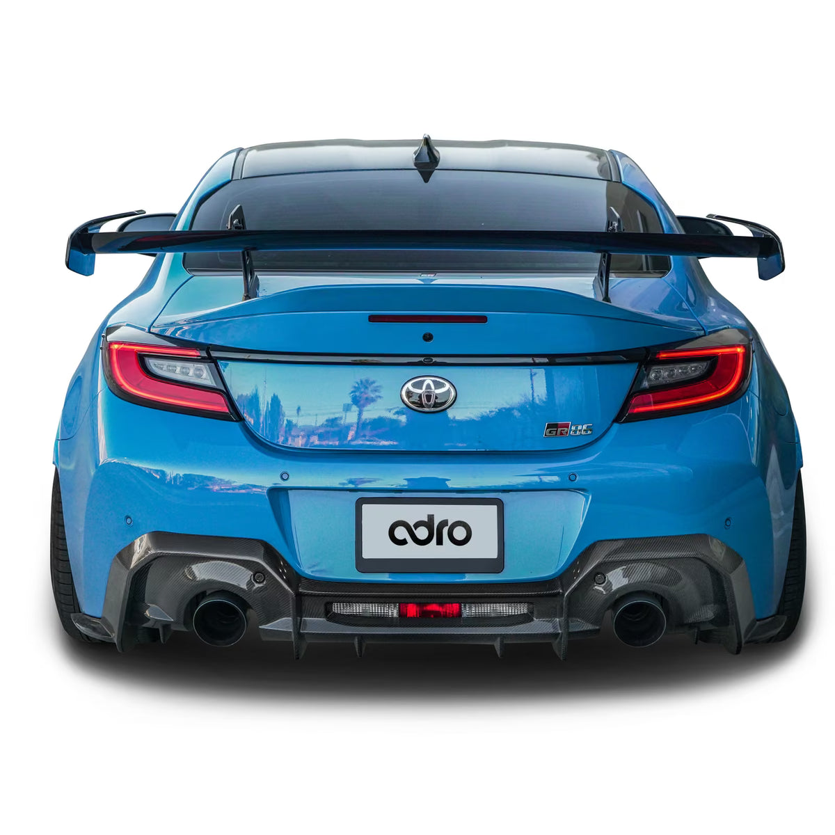 Aileron Adro AT-R1 "Swan Neck" en Carbone pour Toyota GR86 – vue 2