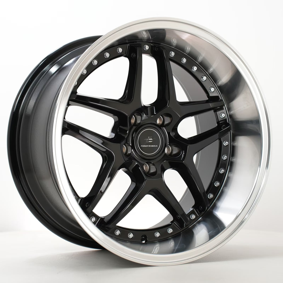 Rota Vice 18x10.5" 5x114.3 ET22, Noir Brillant
