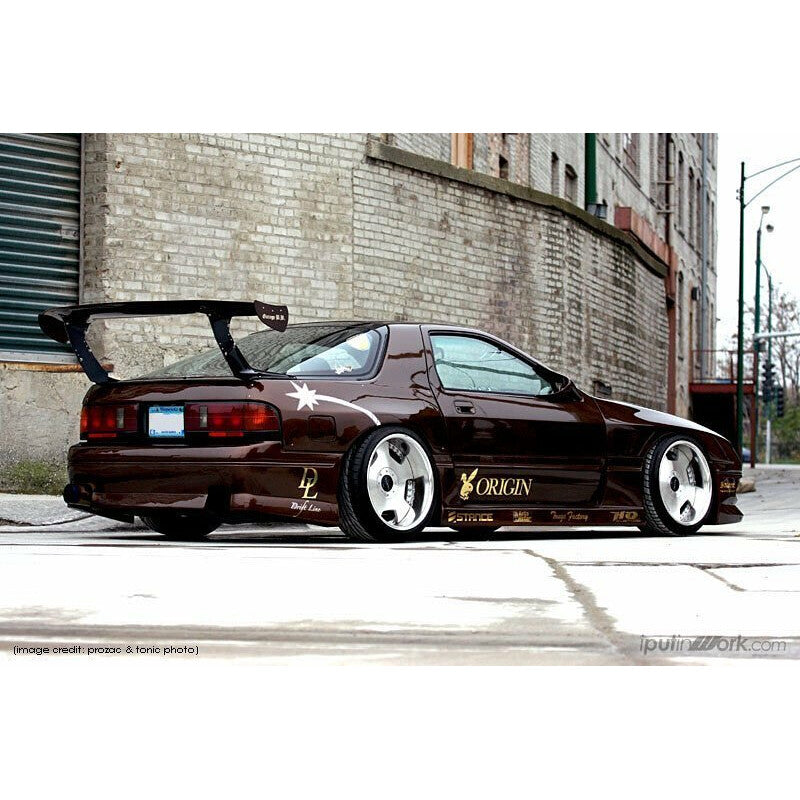 Ailes Arrière Origin Labo +30mm pour Mazda RX-7 FC