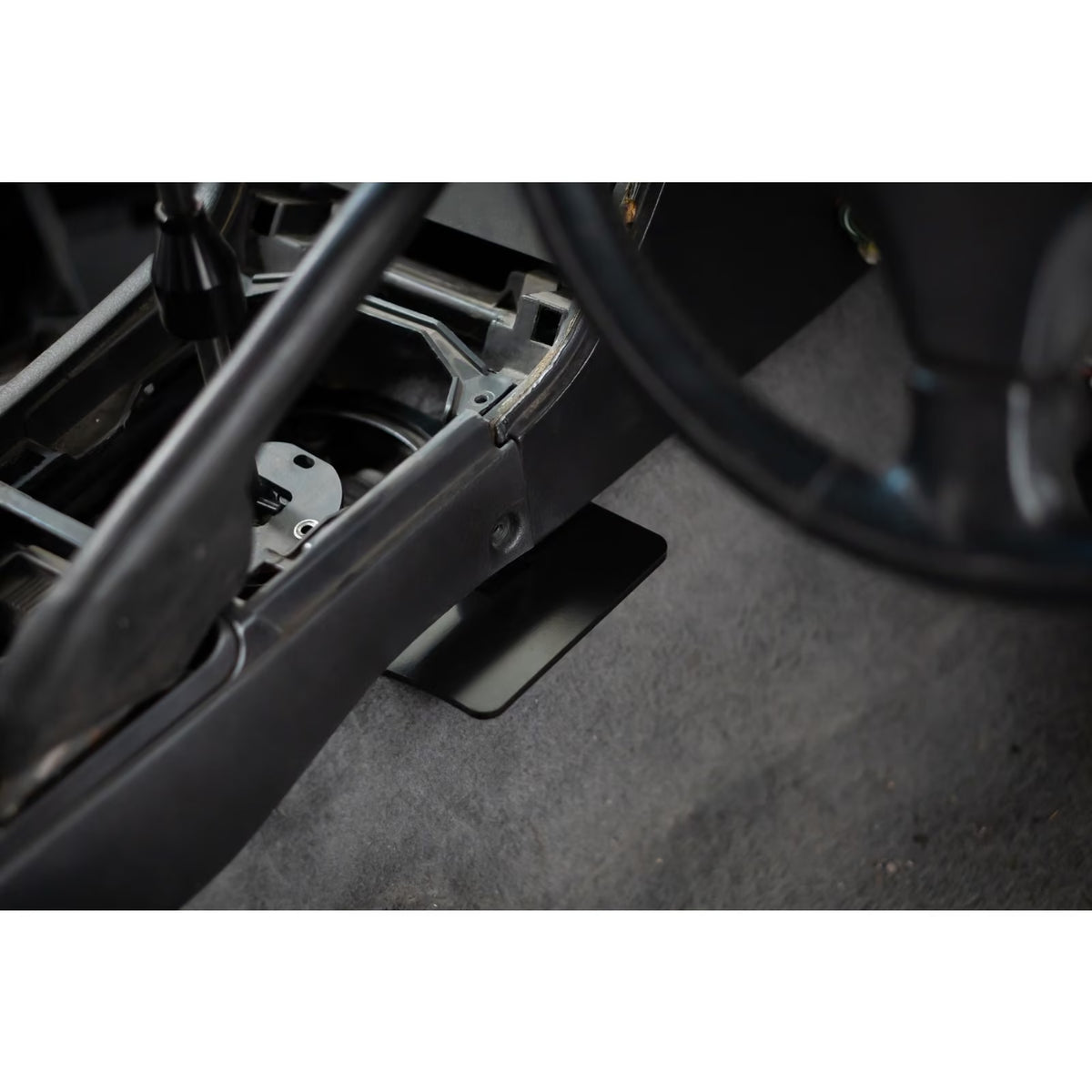 Piastra di fissaggio per freno a mano idraulico GKTech per Nissan S Chassis – vista 4