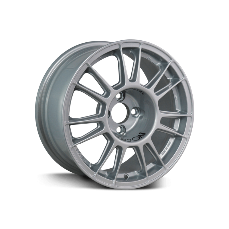 Evo Corse X3MA 15x7" 4x100 ET38, Gris Argenté (Renault Clio)